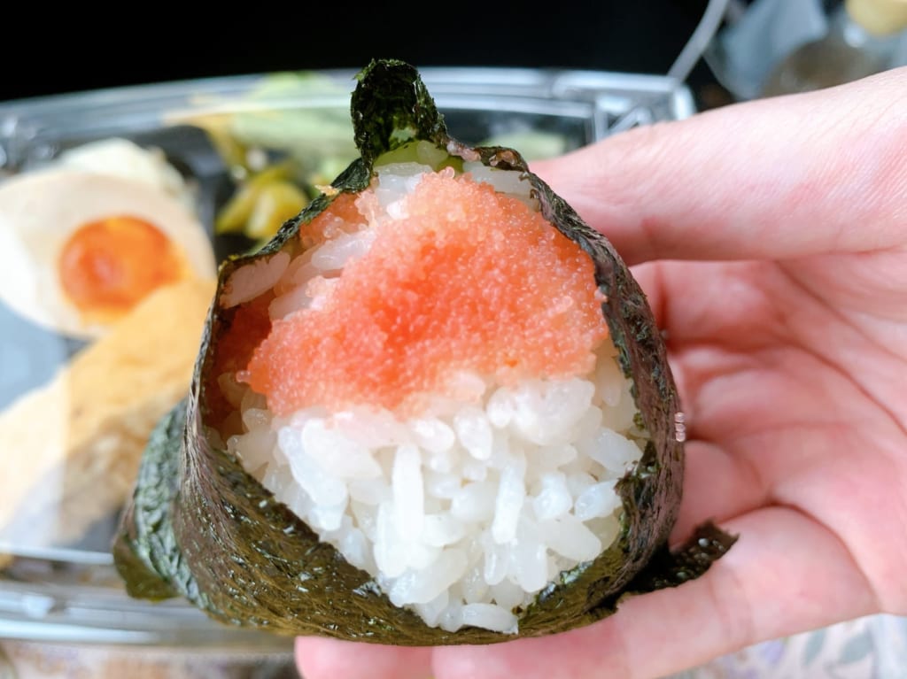 専門店でも珍しい、ほかほかのおにぎり
